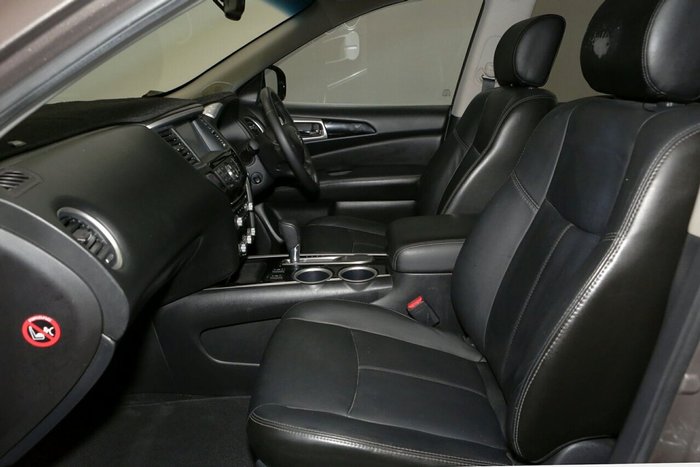 2013 Nissan Pathfinder ST-L