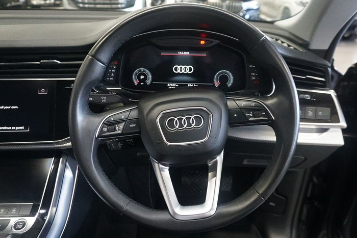 2021 Audi Q8 50 TDI S line