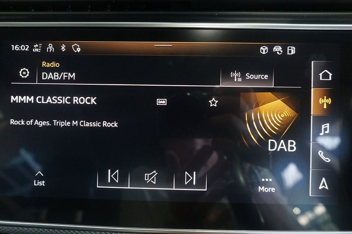 2021 Audi Q8 50 TDI S line