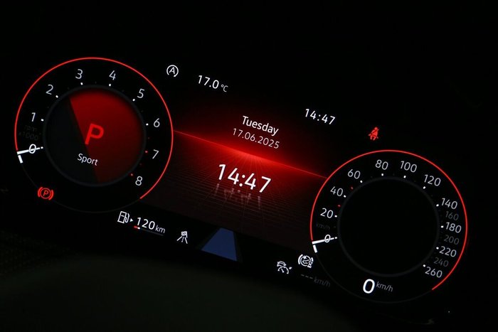 2021 Volkswagen Golf 110TSI R-Line