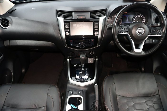 2021 Nissan Navara ST-X