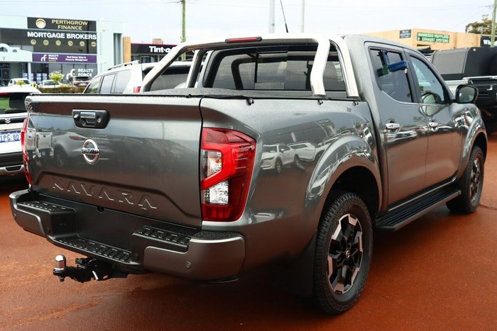 2021 Nissan Navara ST-X