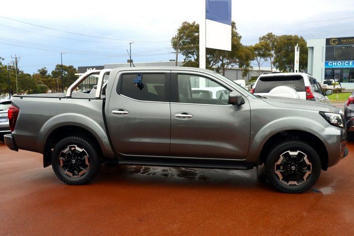 2021 Nissan Navara ST-X
