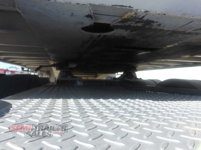 2008 Maxitrans 36 Pallet Flat Top B Double Set