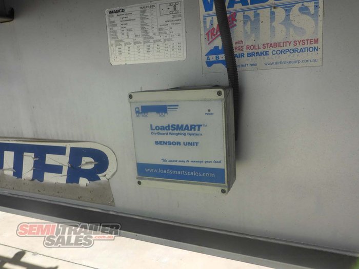 2008 Maxitrans 36 Pallet Flat Top B Double Set