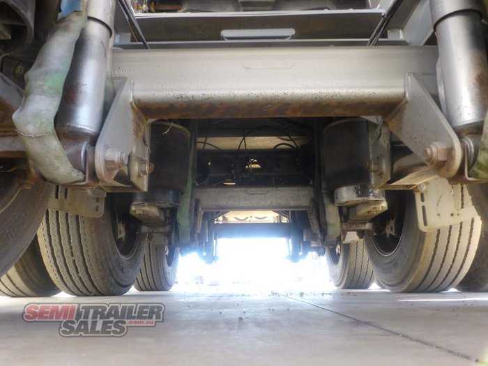 2008 Maxitrans 36 Pallet Flat Top B Double Set