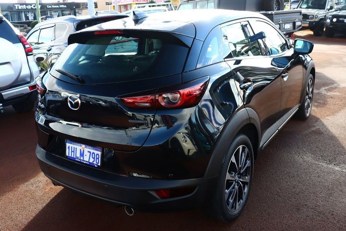 2021 Mazda CX-3 Akari