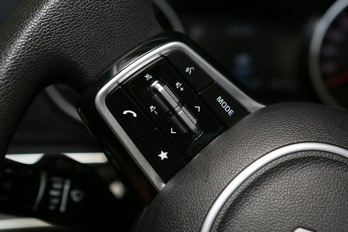 2022 Kia Carnival S