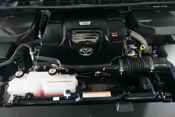 2022 Toyota Landcruiser VX