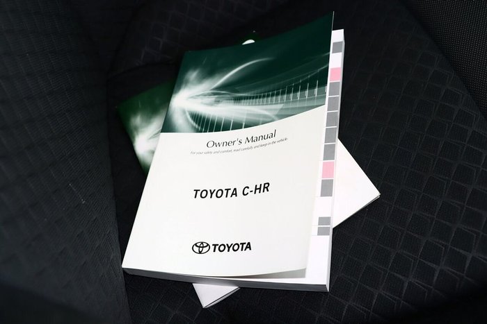 2023 Toyota C-HR GXL