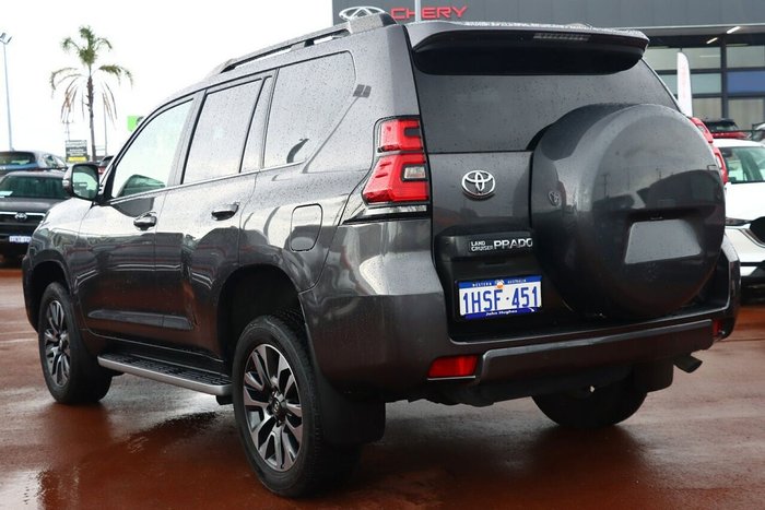 2022 Toyota Landcruiser Prado VX