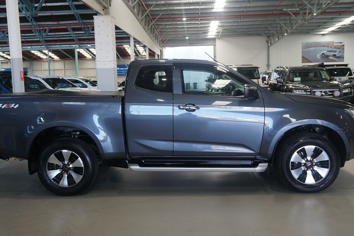 2022 Isuzu D-MAX