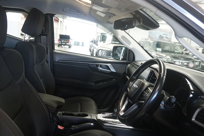 2022 Isuzu D-MAX LS-U