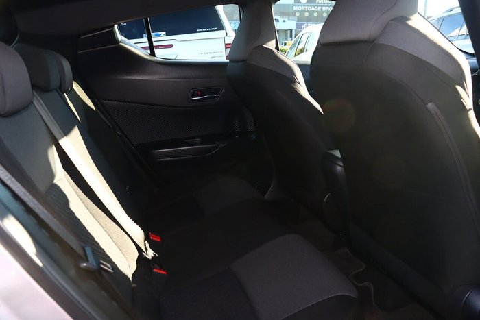 2023 Toyota C-HR GXL