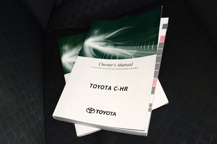 2022 Toyota C-HR GXL