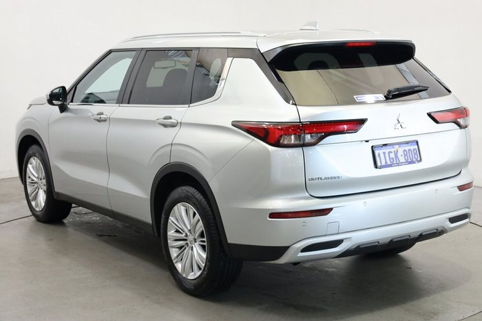 2024 Mitsubishi Outlander