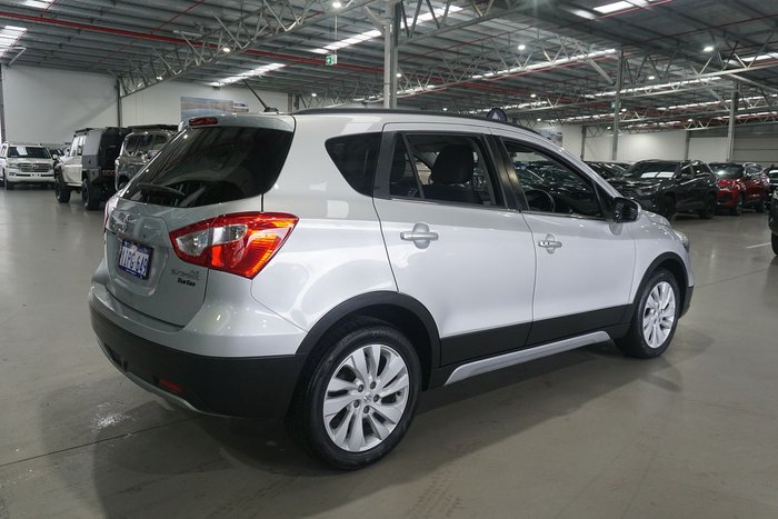 2019 Suzuki S-Cross Turbo