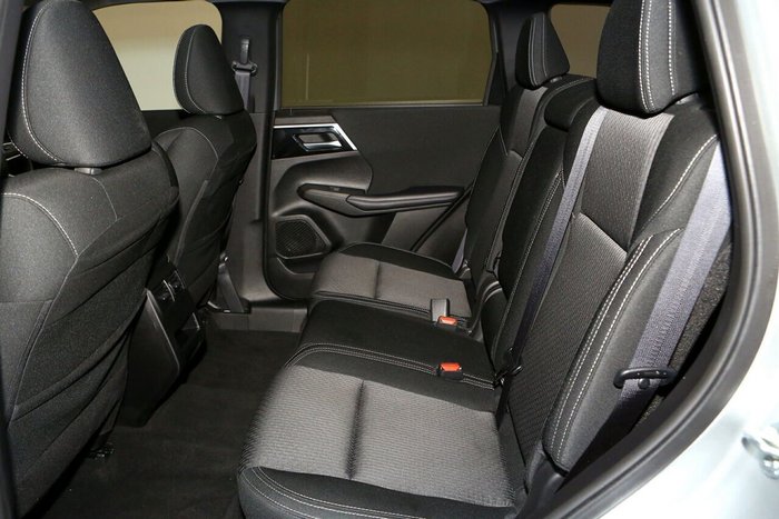 2024 Mitsubishi Outlander LS