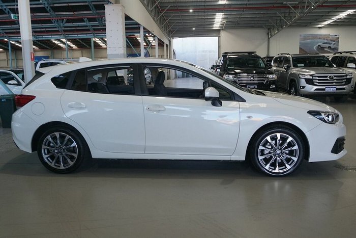 2021 Subaru Impreza 2.0i