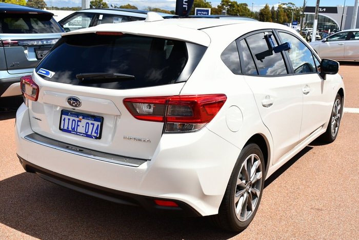 2021 Subaru Impreza 2.0i