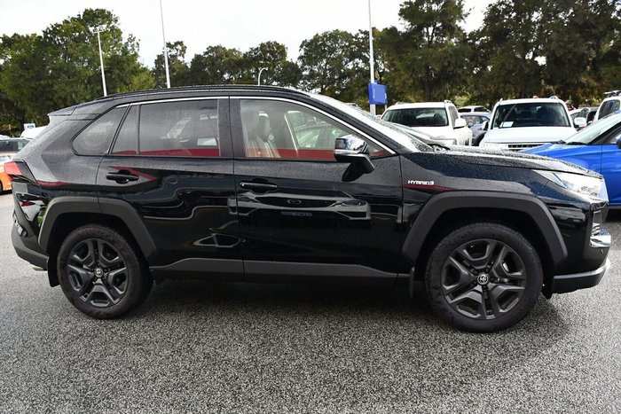 2024 Toyota RAV4 Edge