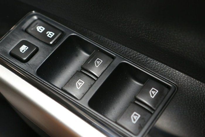 2025 Mitsubishi Pajero Sport Exceed