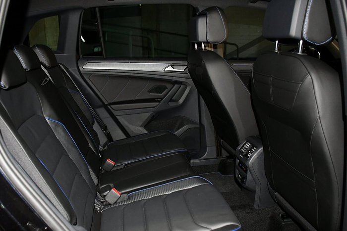 2023 Volkswagen Tiguan R