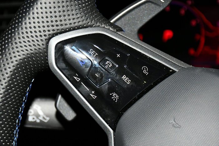 2023 Volkswagen Tiguan R
