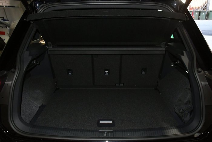 2023 Volkswagen Tiguan R