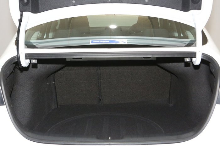 2024 Kia Cerato S