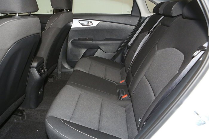2024 Kia Cerato S