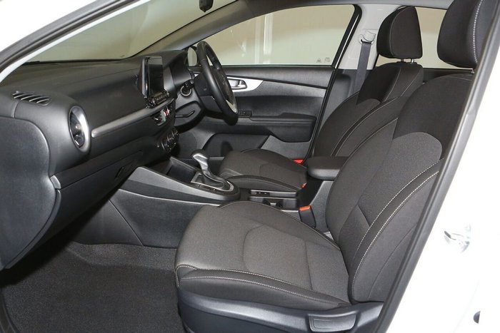 2024 Kia Cerato S