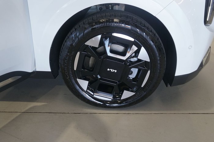 2024 Kia Carnival GT-Line