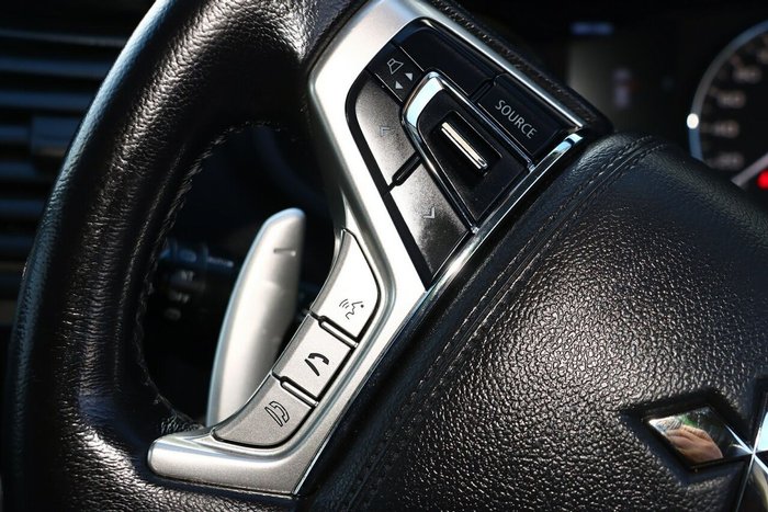 2020 Mitsubishi Pajero Sport GLS