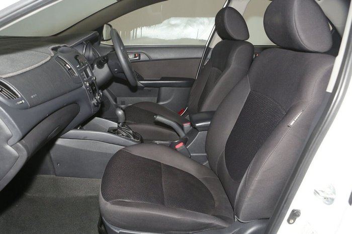 2012 Kia Cerato SiR