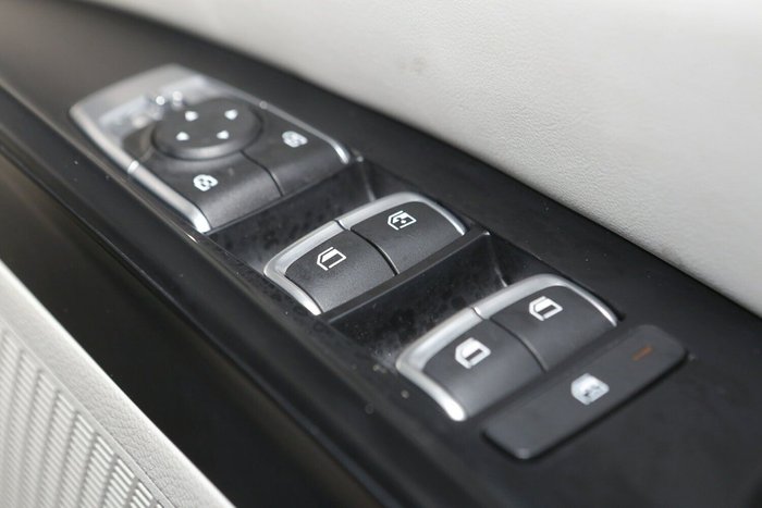 2022 Kia Carnival S