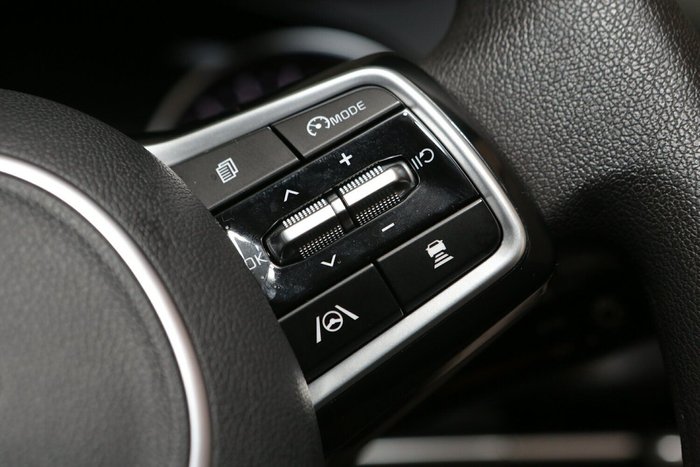 2022 Kia Carnival S