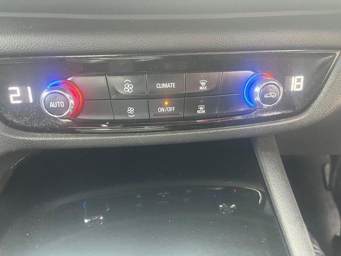 2018 Holden Commodore RS