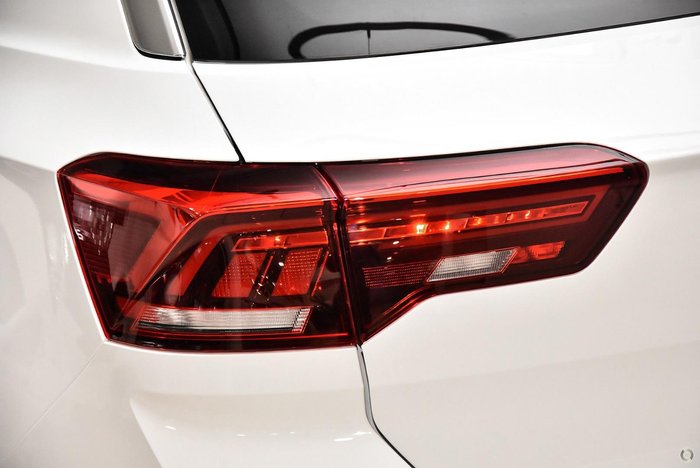 2025 Volkswagen T-Roc 140TSI R-Line