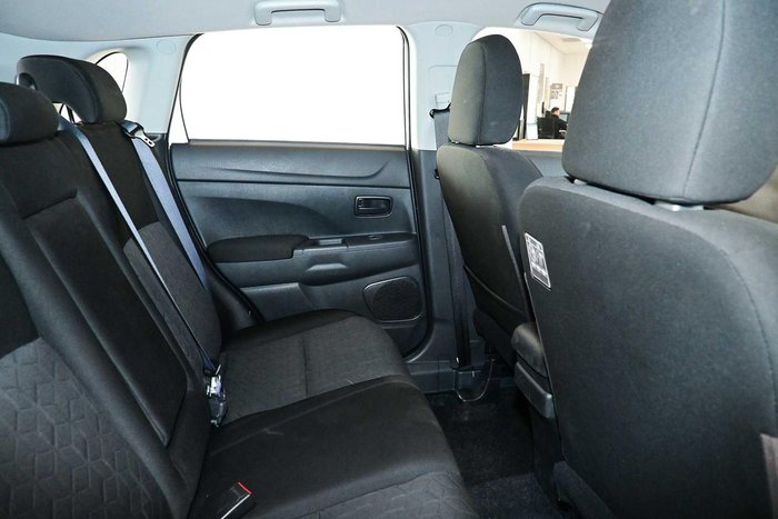 2021 Mitsubishi ASX ES