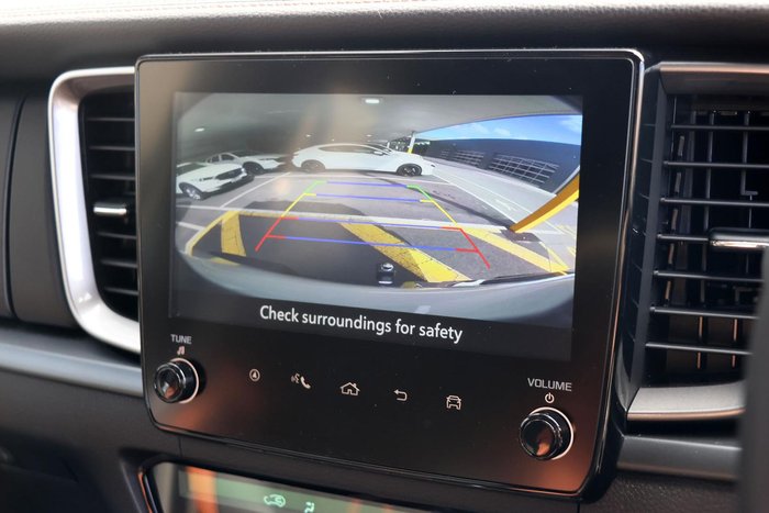 2025 Mazda BT-50 SP