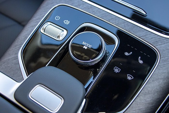 2025 Jaecoo J8 Track