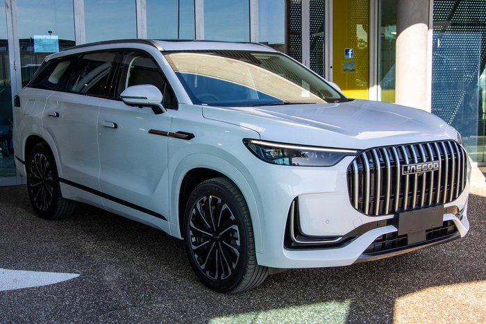 2025 Jaecoo J8 Track