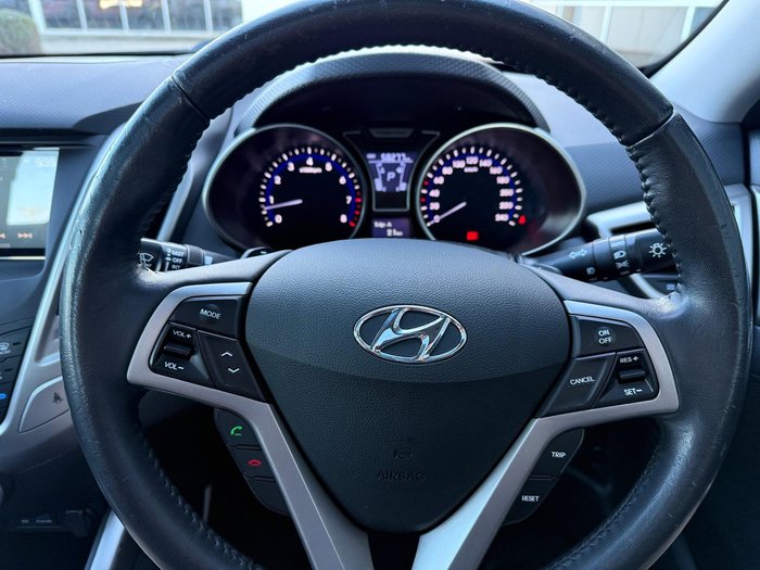 2012 Hyundai Veloster +