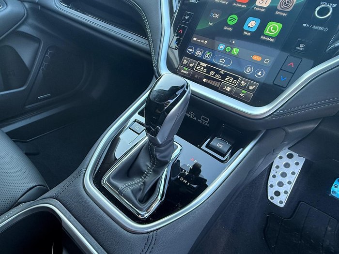 2025 Subaru Outback AWD Touring