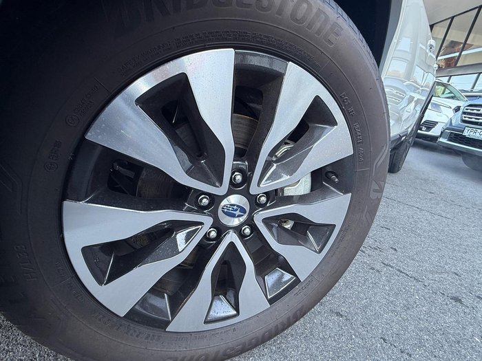 2025 Subaru Outback AWD Touring