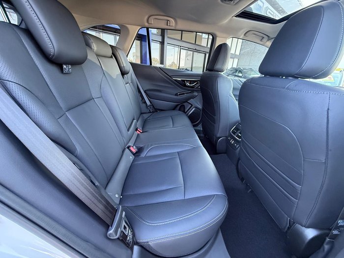 2025 Subaru Outback AWD Touring