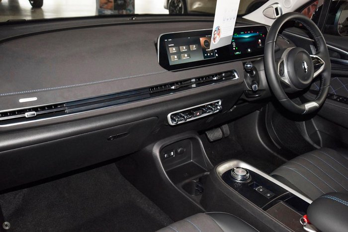 2025 GWM Ora Standard Range