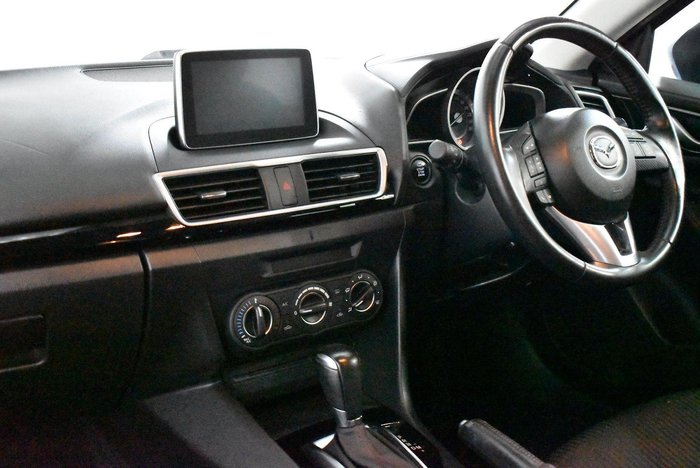 2015 Mazda 3 Maxx