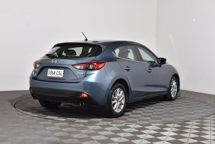 2015 Mazda 3 Maxx